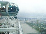 Sensationeller Blick vom London-Eye, den auch der Regen kaum trüben kann. (Foto: WBG/Schröder)