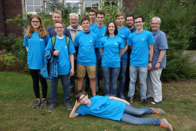 Glückliche Teilnehmer am Tag der Chemie 2016 (Foto: Weinsheimer/SMMP)
